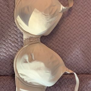 Vanity Fair bra- size 38dd